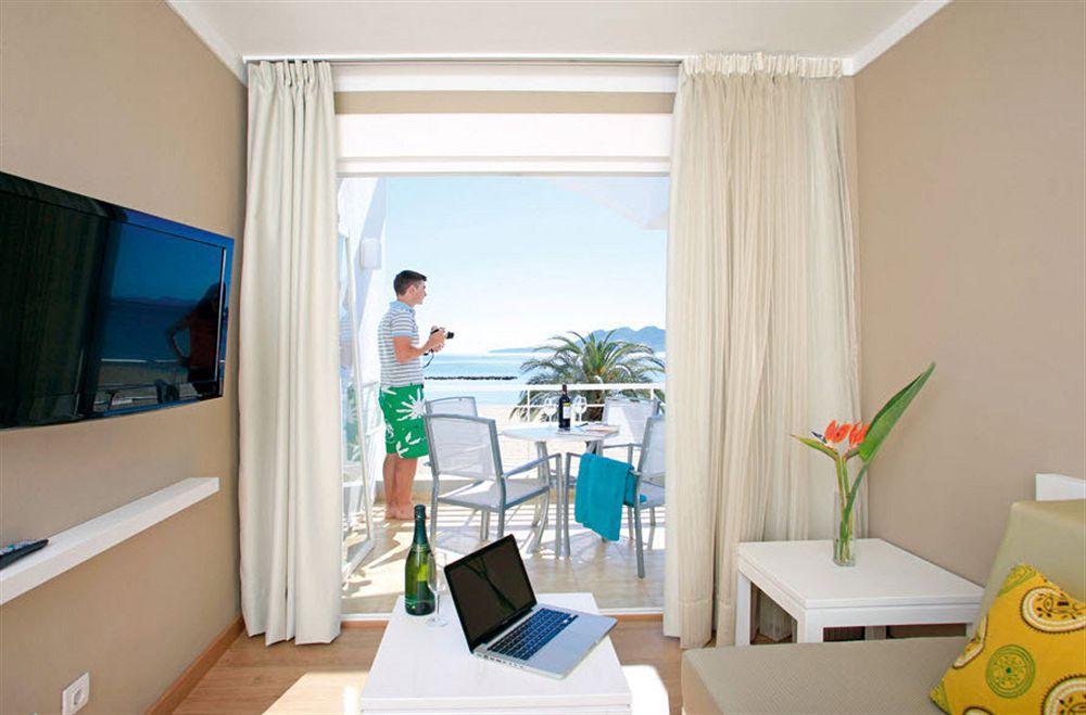 Apartamentos Bellamar Port de Pollença Exteriör bild